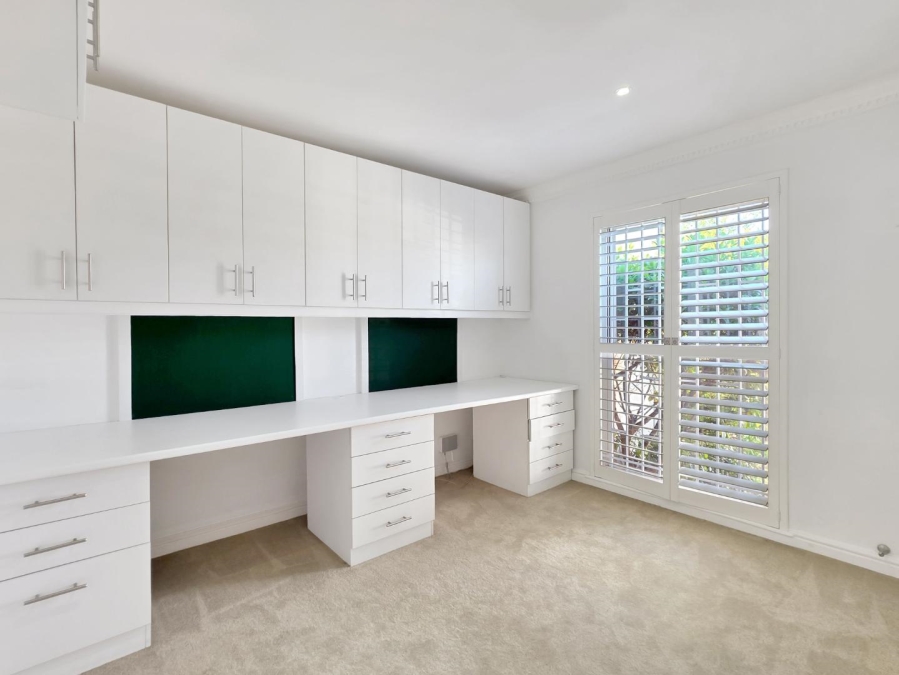 2 Bedroom Property for Sale in Plumstead Western Cape